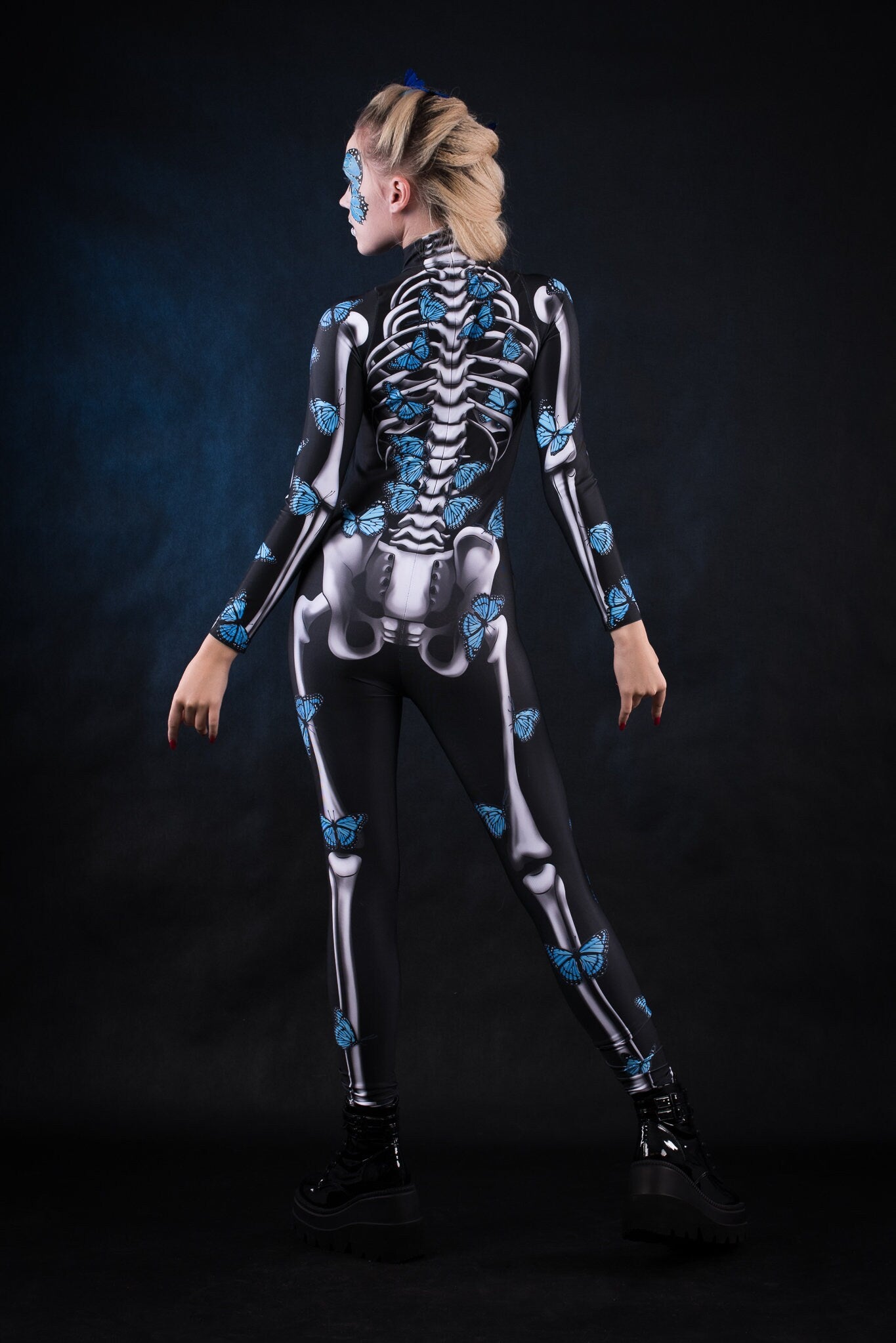 Close-up of the blue butterfly and skeleton design on the Lady Blue Butterfly costume, showcasing intricate details on the matching kimono, ideal for Halloween or festival fashion.